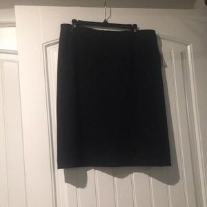 Black PRESTON & YORK size 12 skirt